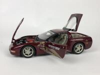 CHEVROLET: Three 1:18 scale racing Chevrolet Corvettes produced by AutoArt (NB description) - 20
