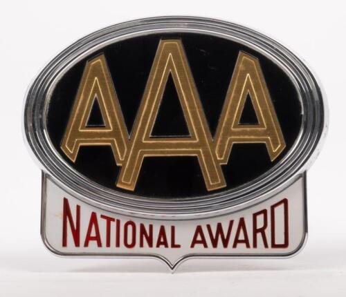 USA: A possible early American Automobile Association - National Award number plate topper badge, 9cm high, 10.5cm wide