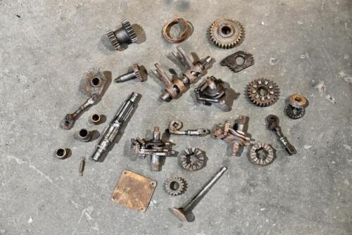BSA: A quantity of BSA engine and gearbox parts, believed to suit M20. [Location: Sydney]