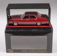 LEYLAND P76 SUPER: A 1:43 scale Trax Leyland P76 super model, finished in dark red paintwork, model number TR42C