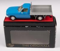 HOLDEN HQ 1 TONNER: A 1:43 scale Trax Holden HQ 1 Tonner cab chassis model, finished in light blue paintwork, model number TR45D