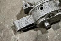 DOUGLAS: A Douglas 3-speed gearbox. Gearbox #IG/9320 - 4