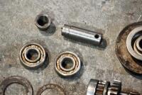 DOUGLAS: A quantity of Douglas gearbox parts including gears, bearings and clutch drive. [Location: Sydney] - 6