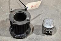 DOUGLAS: A Douglas cylinder, complete with piston, believed to be DT or speedway. [Location: Sydney]