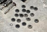 VALVES: A quantity of valves and springs, unknown make or model. [Location: Sydney] - 3