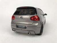 VOLKSWAGEN: Pair of 1:18 scale VW Golfs produced by Norev (NB description) - 6