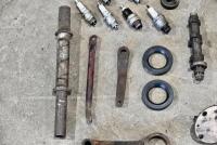 DOUGLAS: A quantity of miscellaneous Douglas engine parts. [Location: Sydney] - 7