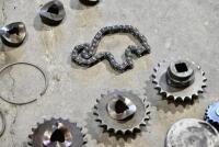 GEARBOX: A quantity of miscellaneous gearbox and engine parts, possibly Norton. [Location: Sydney[] - 8