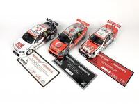 HOLDEN: Three 1:18 scale Holden Commodore V8 racing cars produced by Classic Carlectables (NB description) - 2