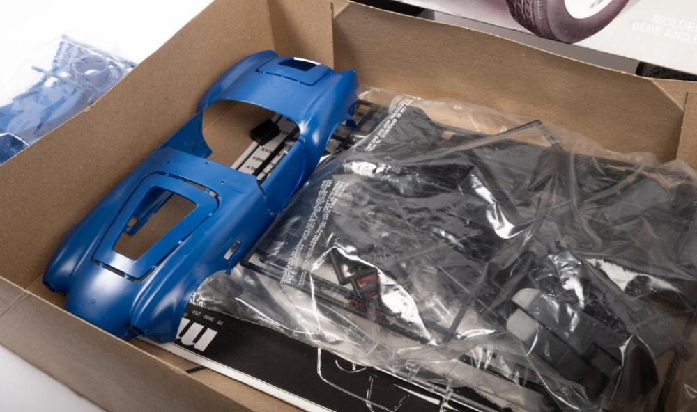 MPC Cobra 427 1/16スケールモデルキット 【公式通販】