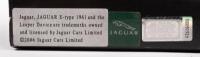 JAGUAR: An IXO Models, limited edition, 1:43 scale 1961 Jaguar E-Type (CLC233), in presentation box - 3