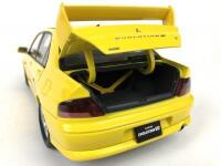 MITSUBISHI: Three 1:18 scale Mitsubishi Lancer Evolution cars produced by AutoArt (NB description) - 11