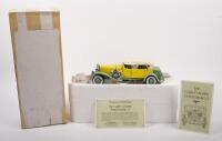 DUESENBERG: A 1:24&nbsp;scale Franklin Mint Precision Model, 1930 Duesenberg&nbsp;J Derham Tourster, in box