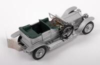 ROLLS ROYCE: A 1:24&nbsp;scale 1907 Rolls Royce silver ghost model, finished in silver paintwork - 2