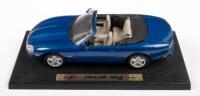 JAGUAR XK8:&nbsp;A 1:18&nbsp;scale&nbsp;1996 Jaguar&nbsp;XK8 model, finished in blue paintwork