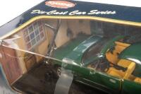 MAZDA MX-5:&nbsp;A 1:18&nbsp;scale&nbsp;Mazda MX-5 Miata&nbsp;model, finished in green paintwork with a cream interior - 2