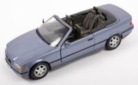 BMW: A 1:18 scale 1993 BMW 325i Cabriolet model, blue colour, by Maisto models, no box