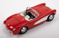 CHEVROLET: A 1:18 scale 1957 Chevrolet Corvette, red colour, by Bburago models, no box - 2