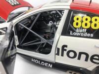 HOLDEN: Three 1:18 scale Holden Commodore V8 racing cars produced by Classic Carlectables (NB description) - 33
