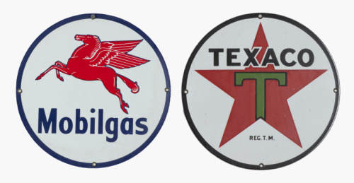 SIGNS: Two modern reproduction round signs &nbsp;'Mobilgas' and&nbsp;'Texaco' approx 28.5cm diameter each, enamel.