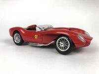 FERRARI: Three 1:18 scale Ferrari cars produced by Burago (NB description) - 5