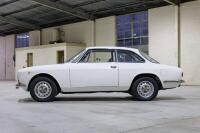 1972 Alfa Romeo GT 1600 Junior [Location: Melbourne] - 4