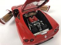 FERRARI: Three 1:18 scale Ferrari cars produced by Burago (NB description) - 30