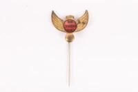 HARLEY DAVIDSON BADGE: A rare 'The Harley Club' red Badge [ Location: Melbourne ]