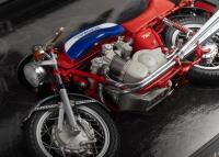 MV: A 1:12&nbsp;scale Minichamps&nbsp;model including a MV Agusta 750 S [Location: Melbourne] - 2
