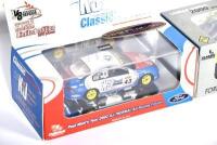 FORD: Two Classic Carlectables 1:43 scale models of the KJ Thermal 2002 AU Racing Falcon and a 2003 BA XR8 Ute in Citric Acid, both boxed - 5