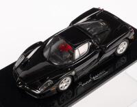 FERRARI ENZO: A 1:43 scale Ferrari Enzo, finished in black paintwork, model number 05001BK, made by Kyosho models, in original box - 2