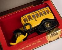 MATCHBOX YESTERYEAR SCANIA BUS, LEYLAND LORRY: A pair of Matchbox models Of Yesteryear, Y9 1920 Leyland 3 ton lorry, Y16 1923 Scania post bus - 2
