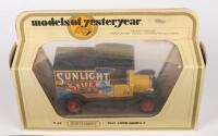 MATCHBOX SUNLIGHT SEIFE&nbsp;YESTERYEAR: A Matchbox model of yesteryear, a Y12 1912 Ford model T with the Sunlight seife [soap]&nbsp;livery