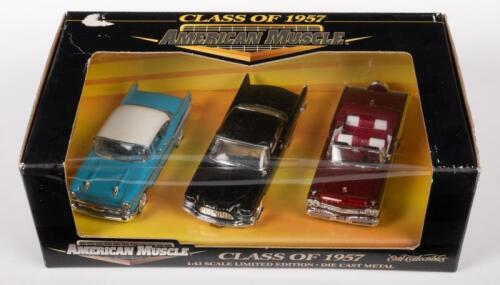 AMERICAN MUSCLE: A box set of 1:43 scale models, comprising of a 1957 Chevrolet, 1957 Mercury, 1957 Chrysler
