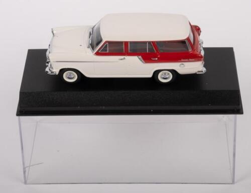 FC HOLDEN WAGON: A 1:43 scale FC Holden station wagon model, finished in white & red paintwork