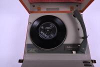 PORTABLE RECORD PLAYER - HMV JAMAICA in good condition, from the mid-1960 [Location: Sydney] - 7