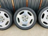 JAGUAR XJR 17-INCH ALLOY WHEELS [Location: Sydney] - 3