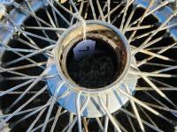 JAGUAR WIRE WHEELS: A set of five Jaguar chrome wire wheel rims from a 4.2 Series 2 E-type [Location: Sydney] - 6