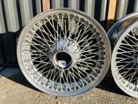 JAGUAR WIRE WHEELS: A set of five Jaguar chrome wire wheel rims from a V12 E-type [Location: Sydney] - 3