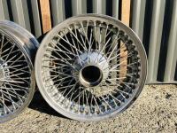 JAGUAR WIRE WHEELS: A set of five Jaguar chrome wire wheel rims from a V12 E-type [Location: Sydney] - 7