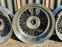 JAGUAR WIRE WHEELS: A set of five Jaguar chrome wire wheel rims from a V12 E-type [Location: Sydney] - 9