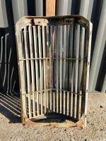 HUMBER: A radiator grille to suit a Snipe [Location: Sydney] - 3