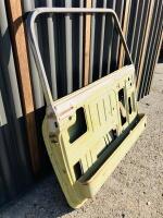 MORRIS MINI COOPER S: A left-hand door, used in good condition [Location: Sydney] - 4