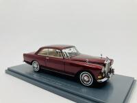 ROLLS-ROYCE: A fine 1:43 scale model of the Silver Cloud III Mulliner Park Ward FHC by Neo, officially licensed by Bentley Motors Ltd, Limited Edition (1 of 300) in original packaging [Location Sydney]