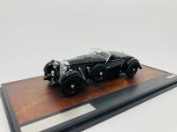 BENTLEY: A fine 1:43 scale model by Matrix of the 8-litre Dottridge Brothers Roadster YX5125, Limited Edition (004 of 408), in original packaging [Location: Sydney]