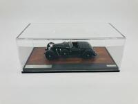 BENTLEY: A fine 1:43 scale model by Matrix of the 8-litre Dottridge Brothers Roadster YX5125, Limited Edition (004 of 408), in original packaging [Location: Sydney] - 3