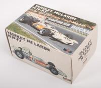 MC LAREN M19:&nbsp;A 1:25 scale Yardley Mc Laren M19&nbsp;- F1 model car, model number FX5, made by Polistil, in original box, made in Italy&nbsp; - 3