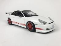 PORSCHE: Pair of 1:18 scale Porsche cars (NB description) - 6
