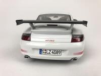 PORSCHE: Pair of 1:18 scale Porsche cars (NB description) - 8