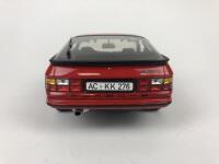 PORSCHE: Pair of 1:18 scale Porsche cars (NB description) - 19
